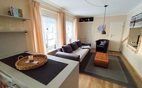 Ferienwohnung Seerose mit Terrasse